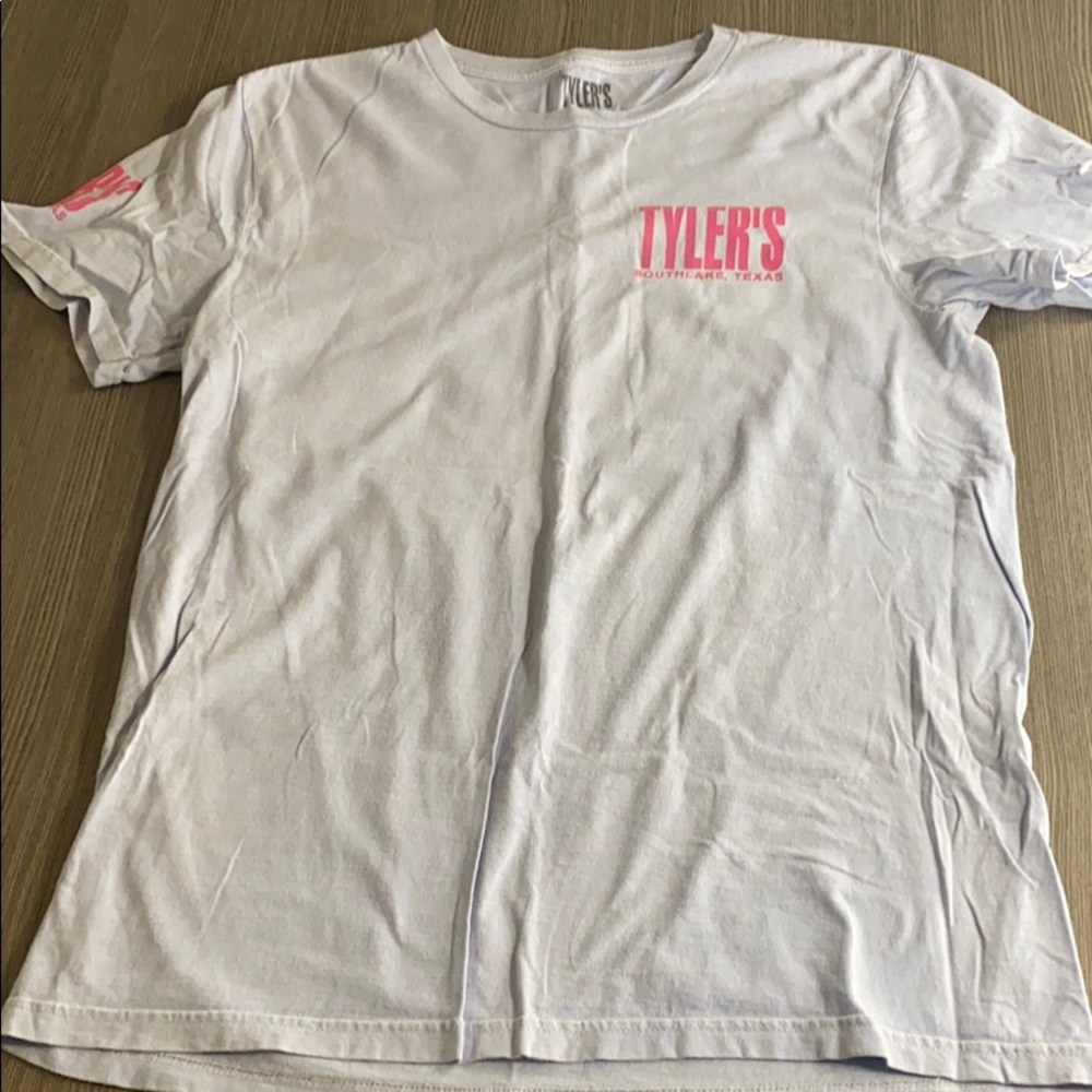 Tyler‘s T-shirt